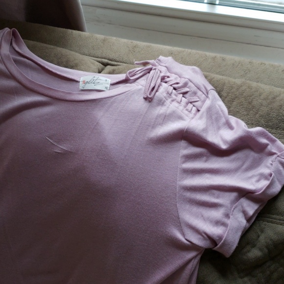 Light shirt - Picture 2 of 5